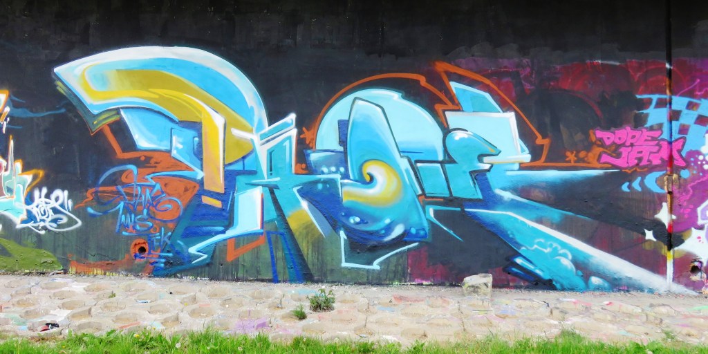 tests and grafiti 005